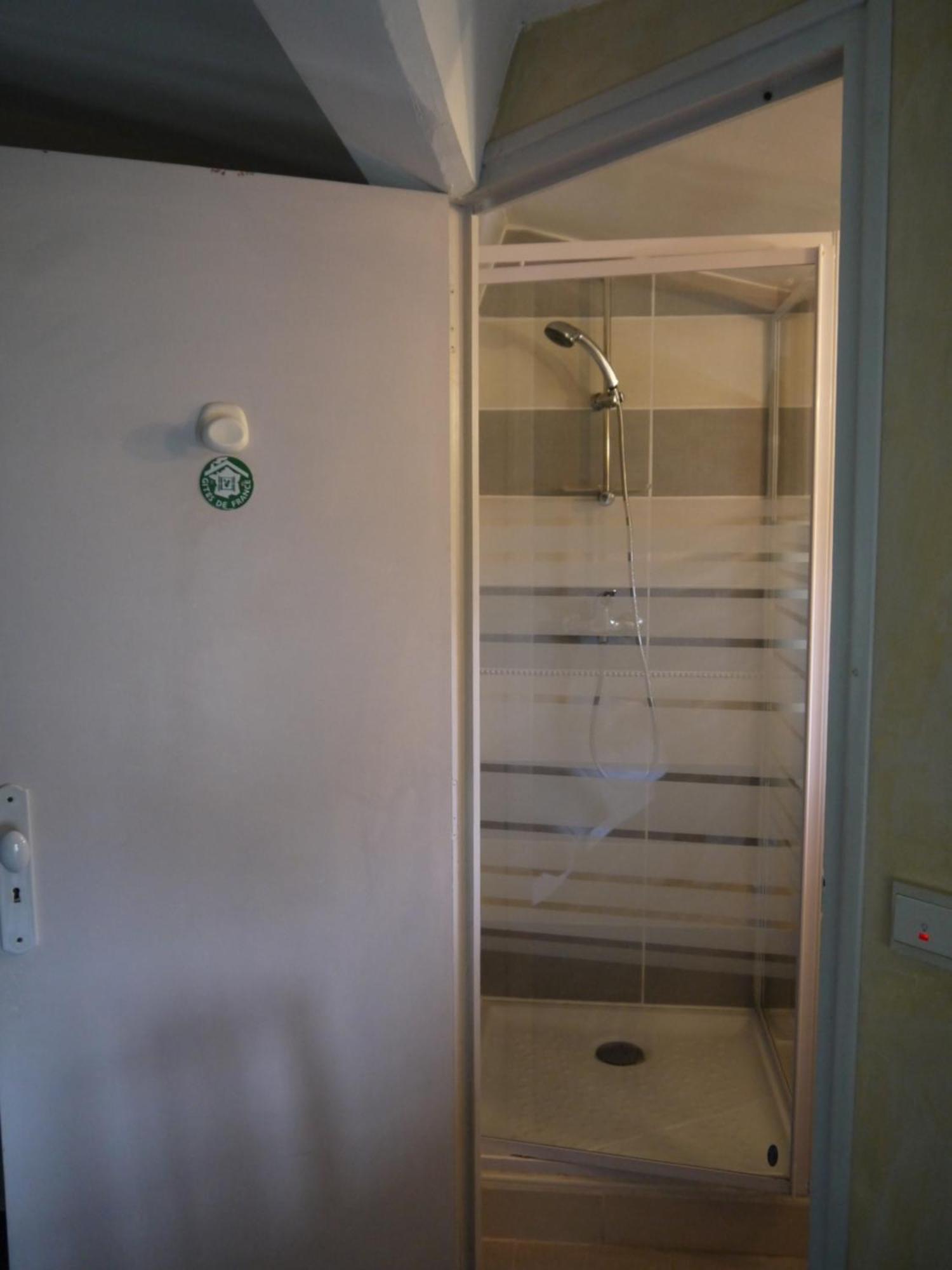 Chambres D'Hotes - Les Bujours Saint-Georges-des-Côteaux Habitación foto